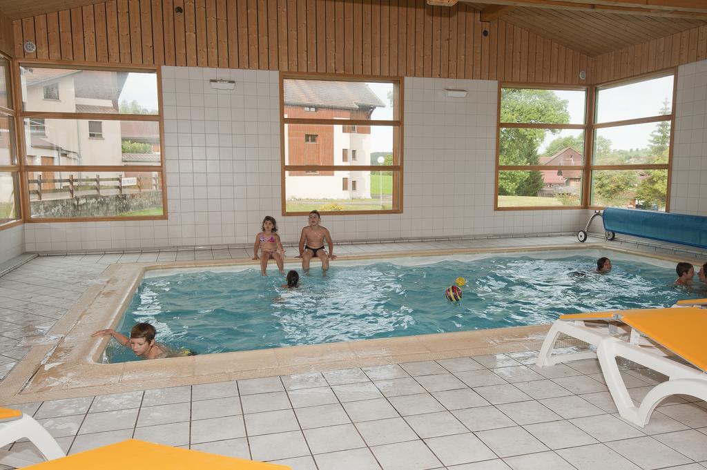 Etoile Des Neiges Piscine Spa Sauna Métabief Exterior foto